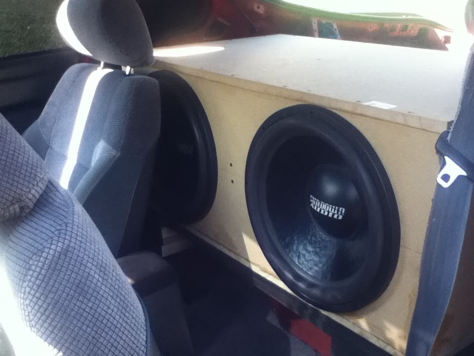 Post pics of your hatchback boxes Subwoofers / Enclosures Steve