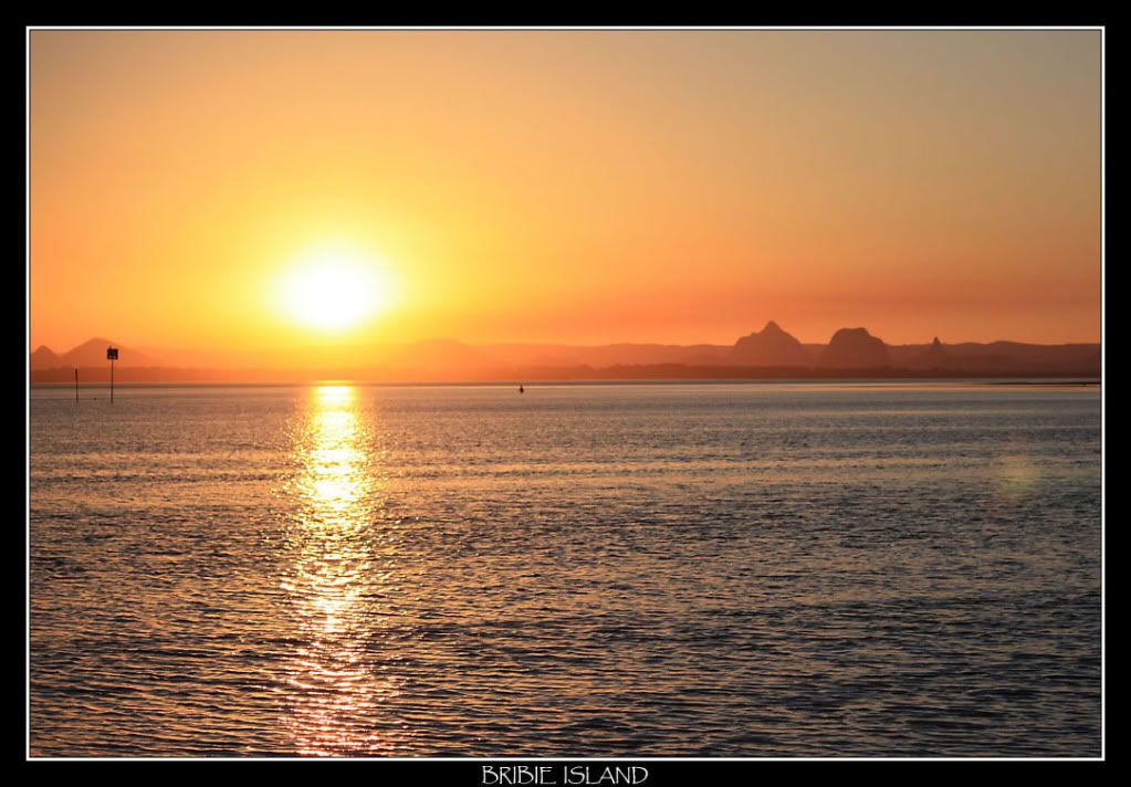 IMAGE: http://i610.photobucket.com/albums/tt184/apache_cat/Bribie%20Island/BribieSunset1copy.jpg